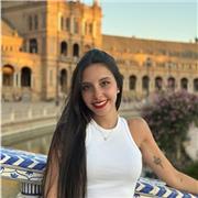 Profesora titulada en magisterio de educación infantil y primaria con más de 4 años de experiencia trabajando de profe de apoyo